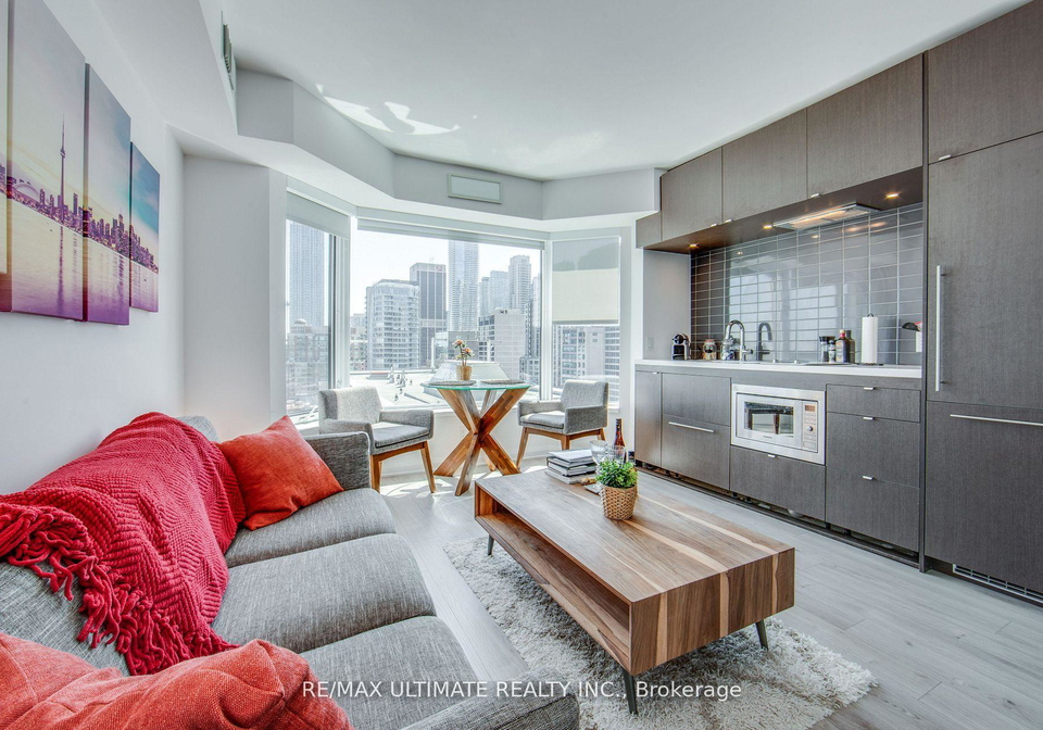 155-yorkville-avenue-toronto-ontario-c12907250