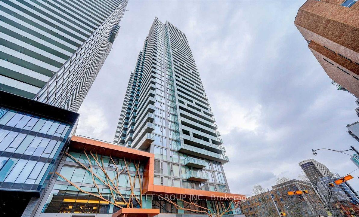 50-wellesley-street-e-toronto-ontario-c12907298