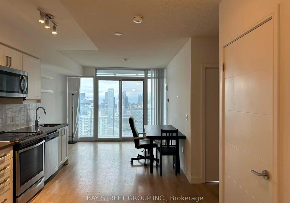 50-wellesley-street-e-toronto-ontario-c12907298