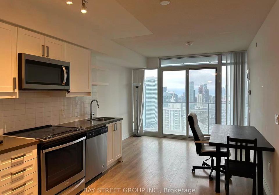 50-wellesley-street-e-toronto-ontario-c12907298