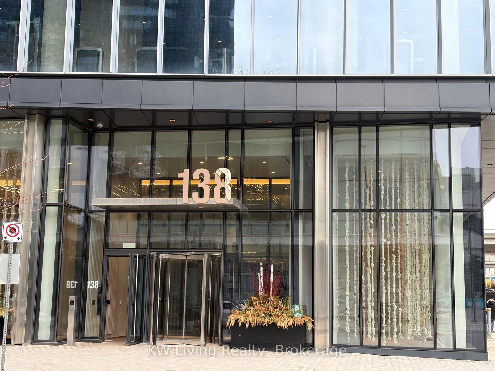 138-downes-street-toronto-ontario-c12907402