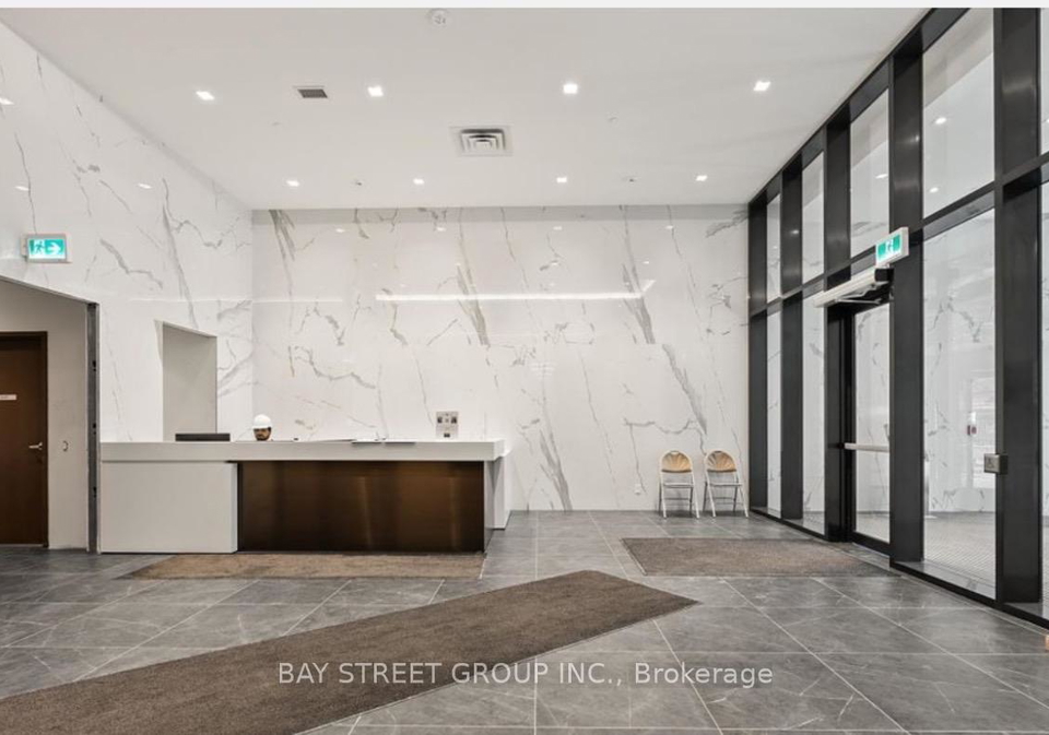 4955-yonge-street-north-york-ontario-c12907630