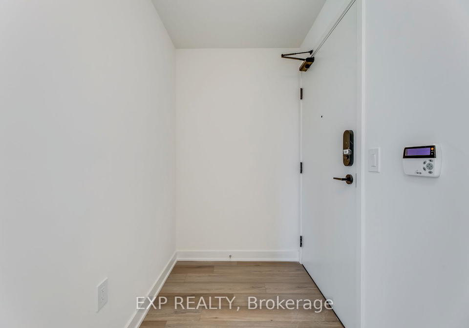 60-princess-street-toronto-ontario-c12907634