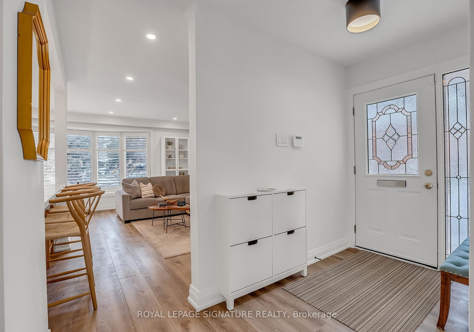 25-fenelon-drive-north-york-ontario-c12908022