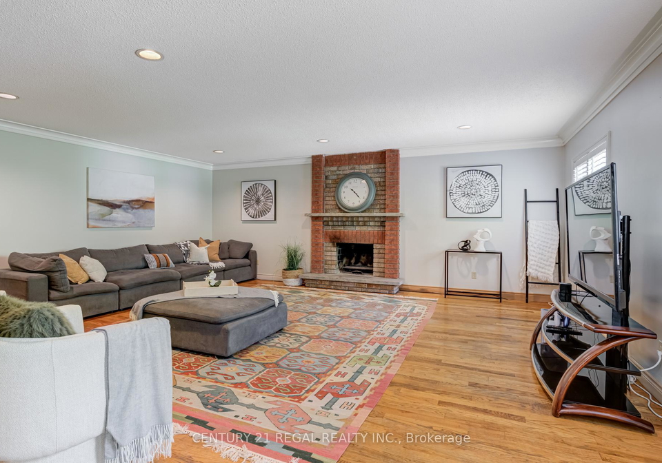52-ranee-avenue-toronto-ontario-c12908084