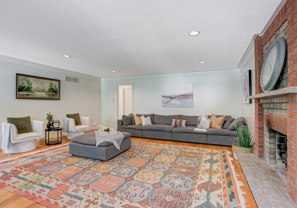 52-ranee-avenue-toronto-ontario-c12908084