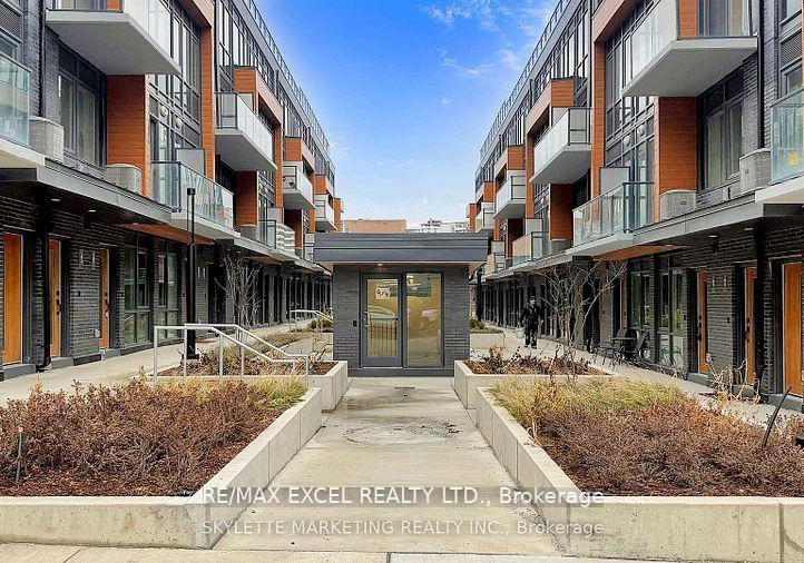 71-curlew-drive-north-york-ontario-c12908240