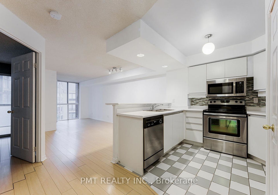 801-king-street-w-toronto-ontario-c12908344
