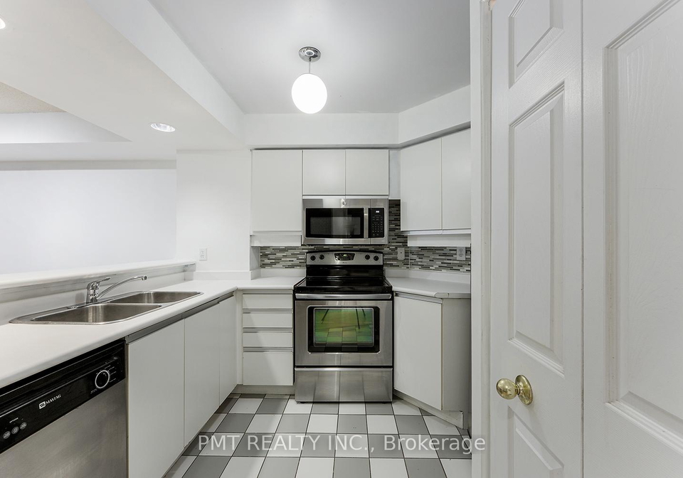 801-king-street-w-toronto-ontario-c12908344