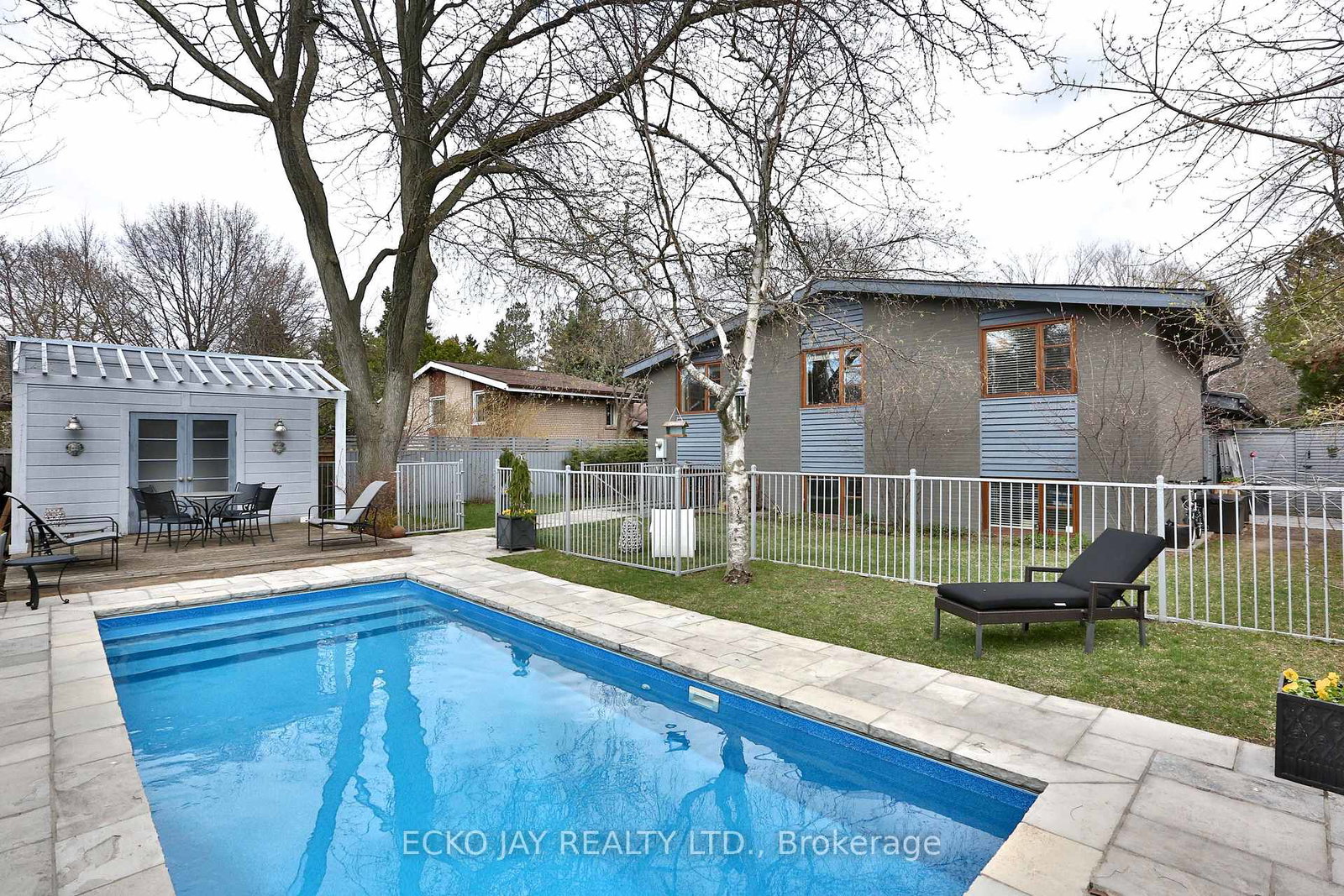 61-lacewood-crescent-north-york-ontario-c12908636