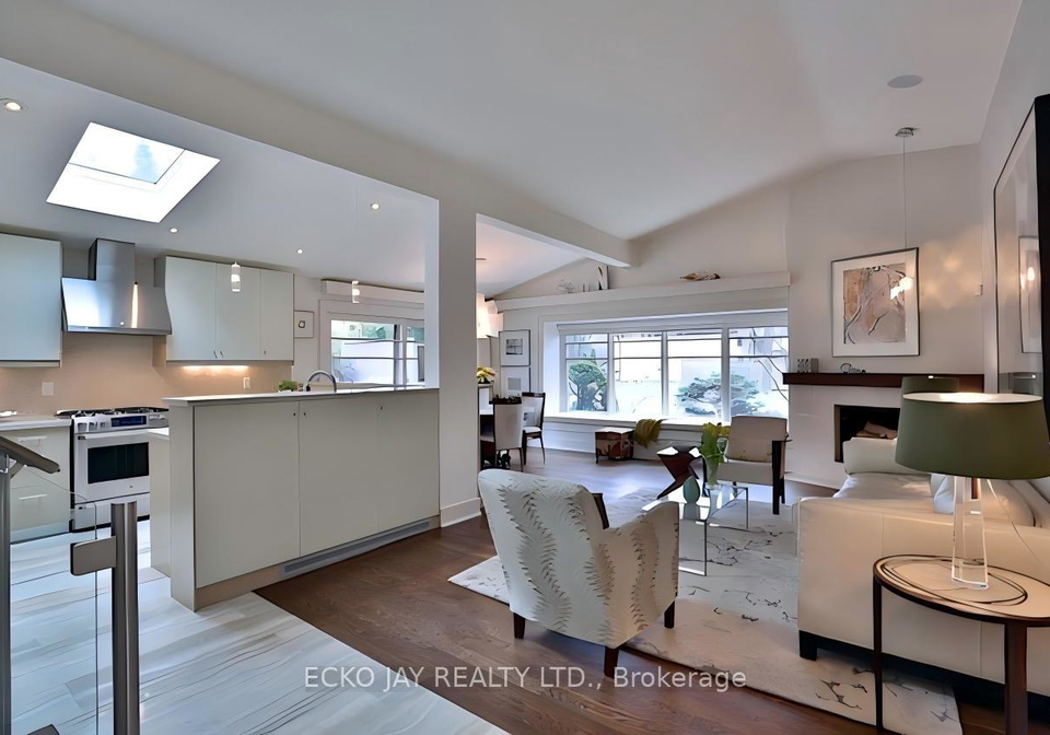 61-lacewood-crescent-north-york-ontario-c12908636