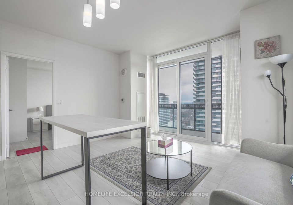 8-eglinton-avenue-e-toronto-ontario-c12908668