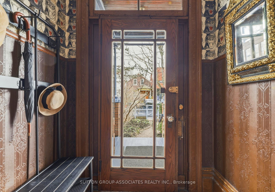 190-brunswick-avenue-toronto-ontario-c12908698