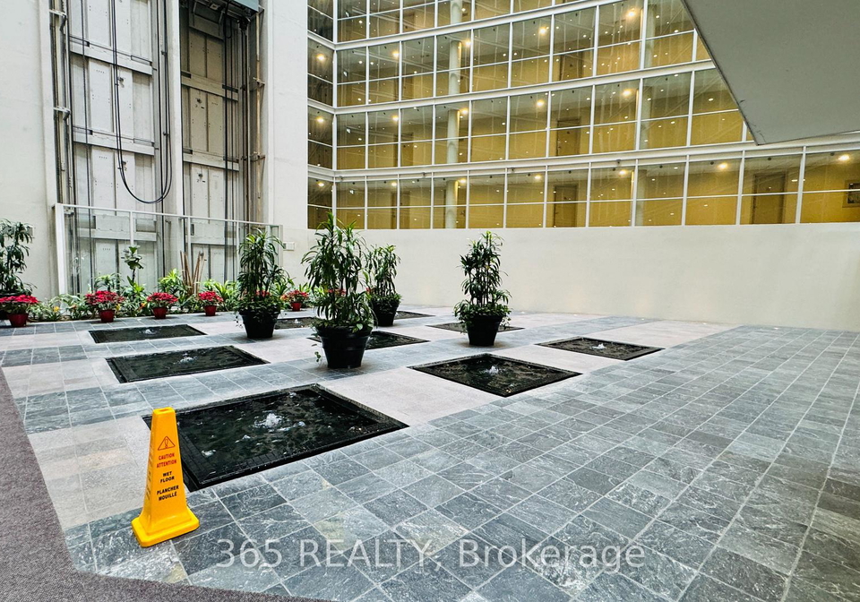 650-queens-quay-w-toronto-ontario-c12908804