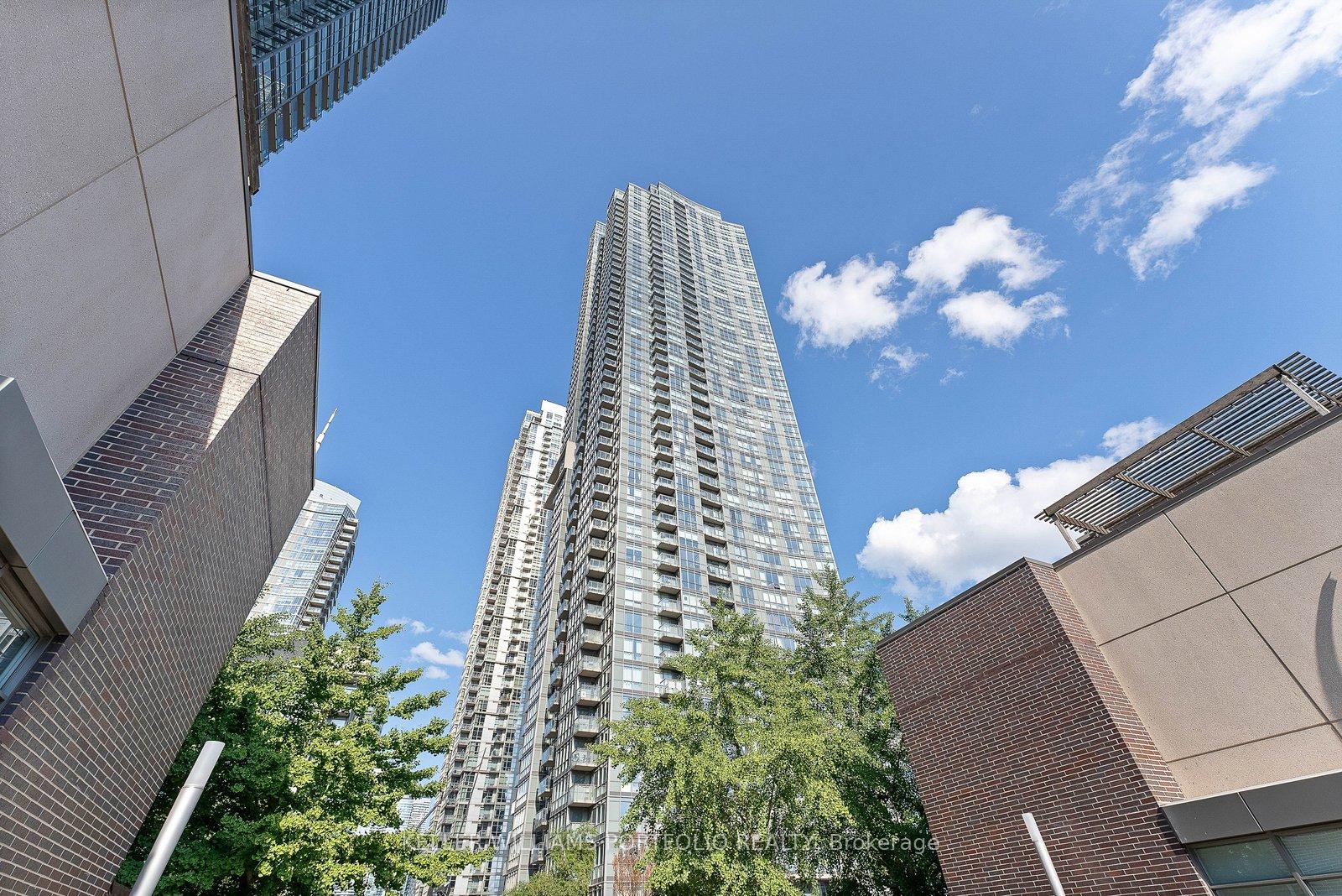 11-brunel-court-toronto-ontario-c12908970