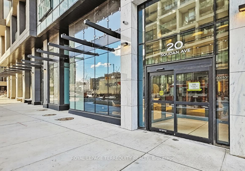 20-soudan-avenue-toronto-ontario-c12909010