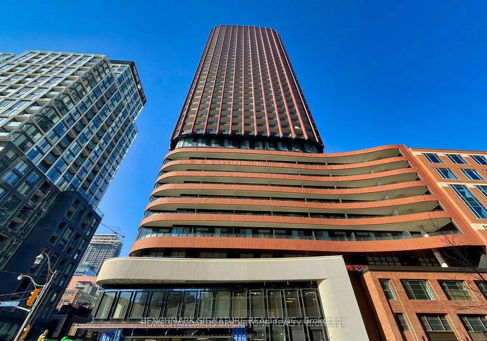 180-front-street-e-toronto-ontario-c12909182