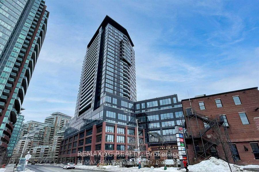 135-east-liberty-street-toronto-ontario-c12909326