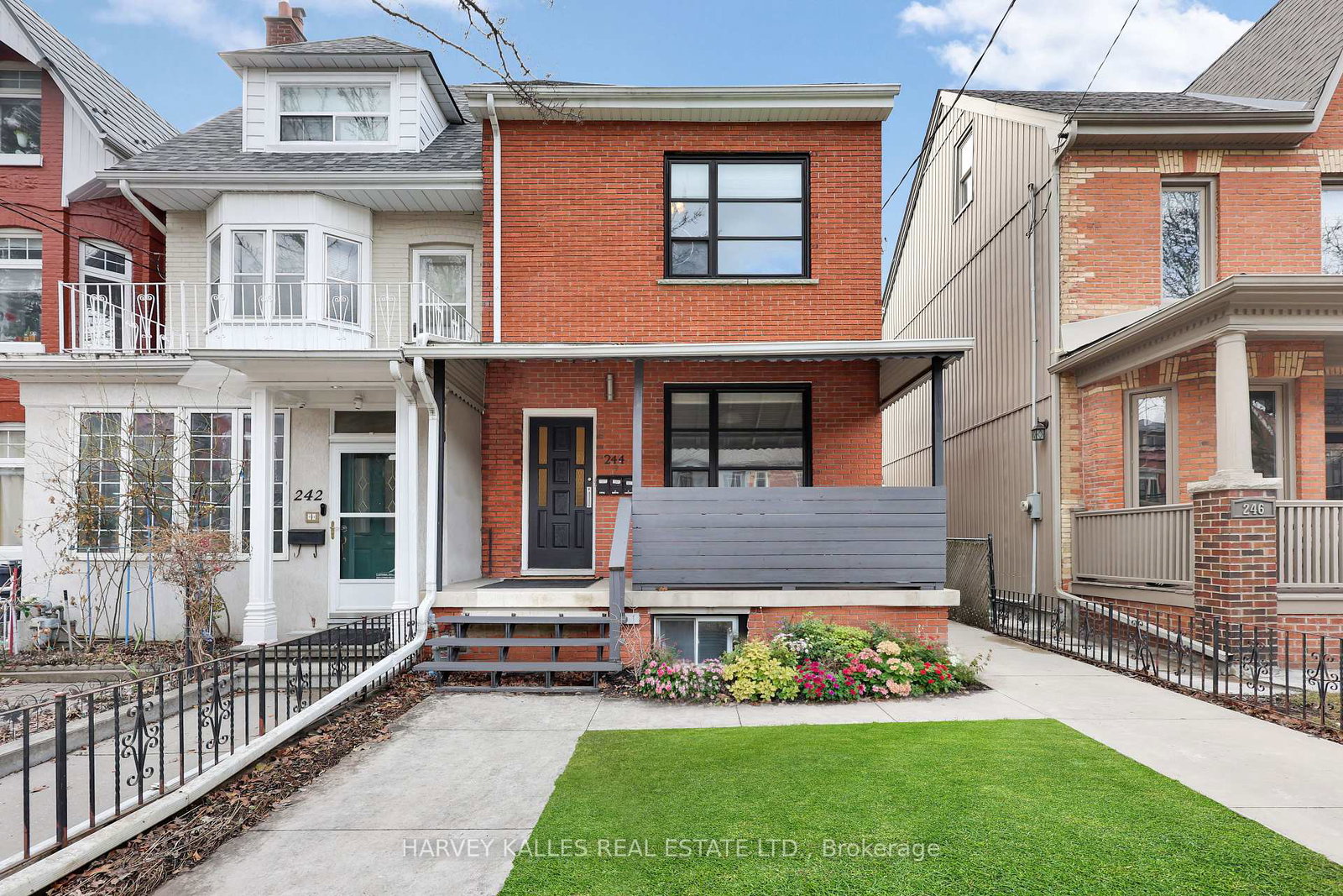 244-markham-street-toronto-ontario-c12909958