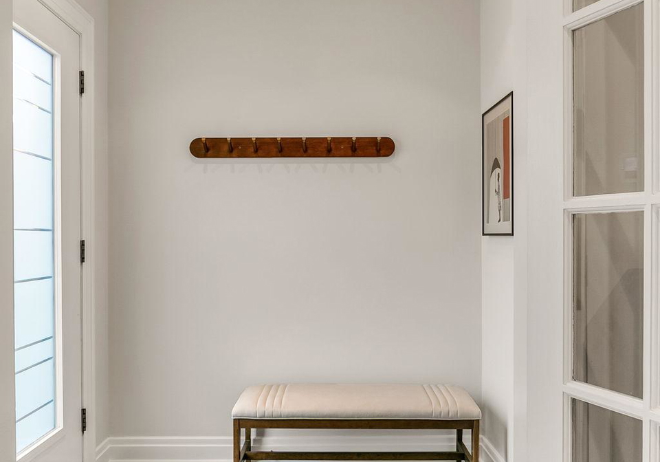 298-erskine-avenue-toronto-ontario-c12909996