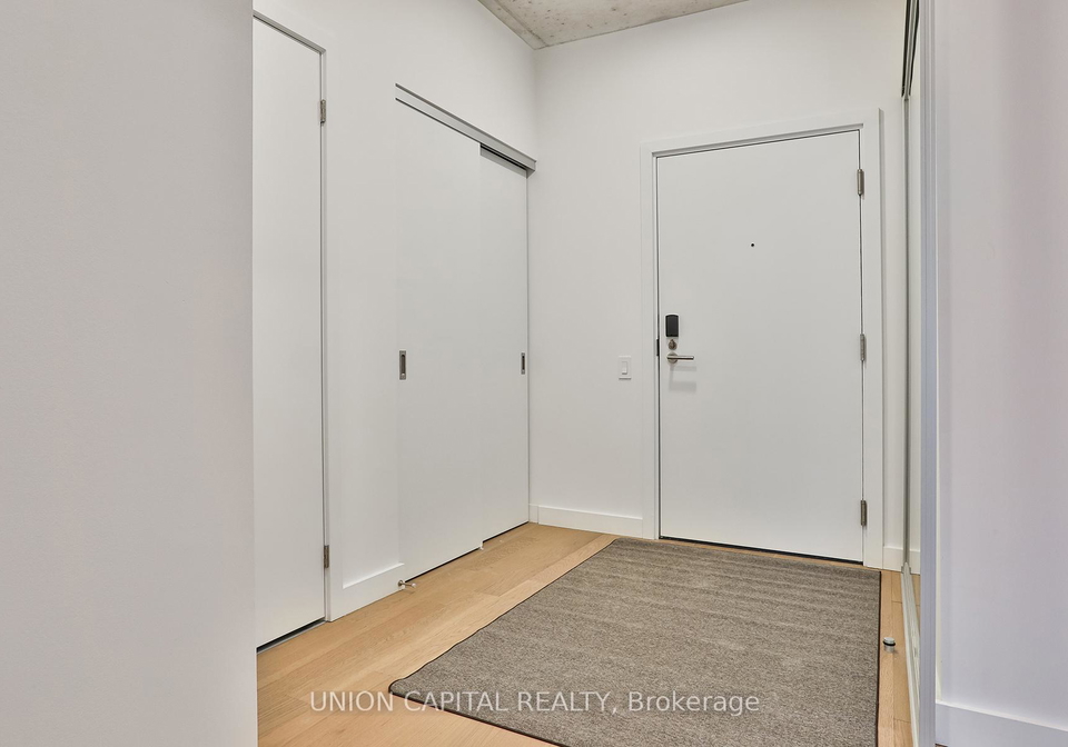 1720-bayview-avenue-toronto-ontario-c12910202
