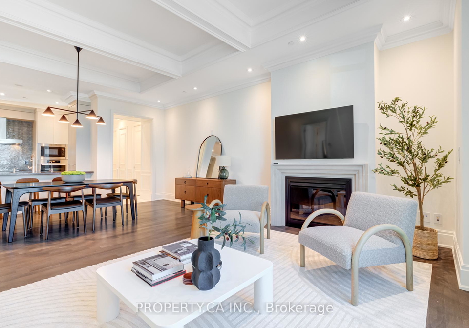 311-bay-street-toronto-ontario-c12910336