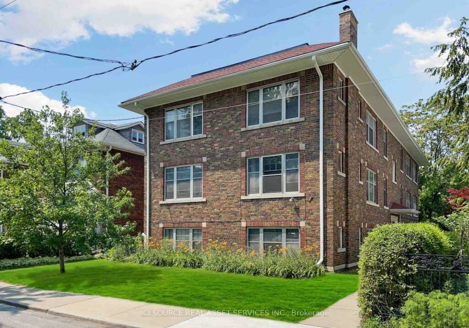 12-kendal-avenue-toronto-ontario-c12910450