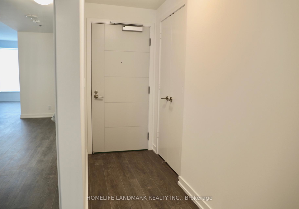 203-college-street-toronto-ontario-c12910460