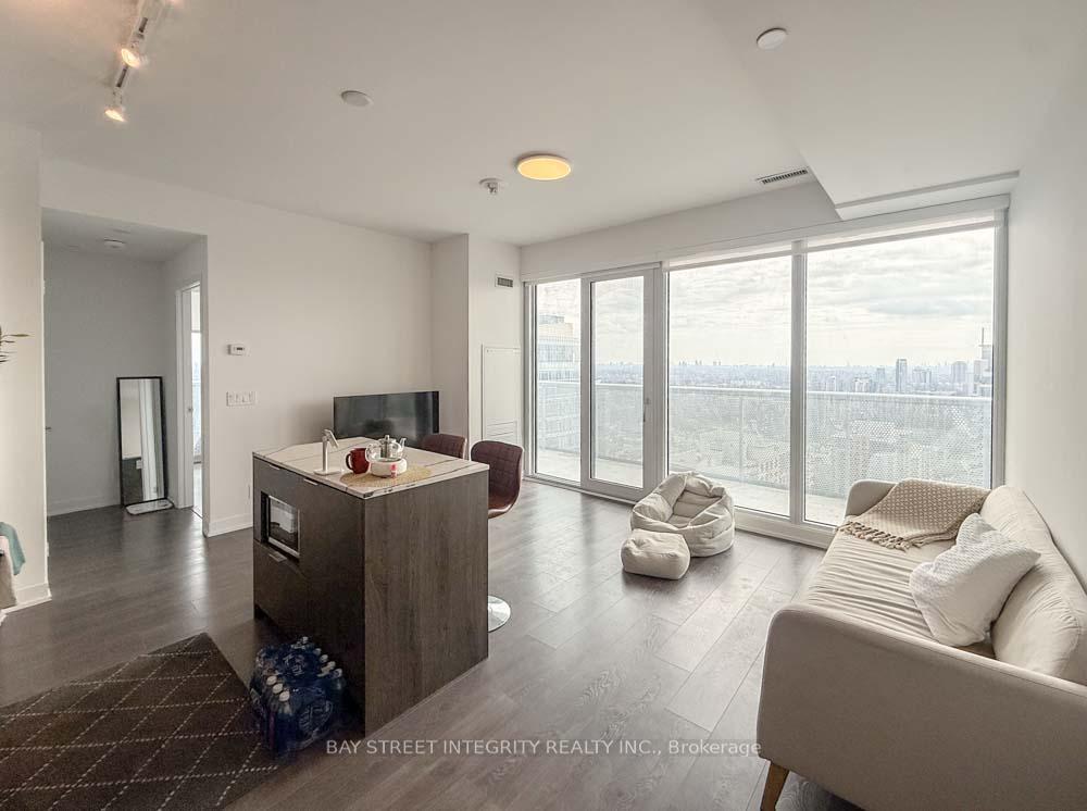 15-holmes-avenue-north-york-ontario-c12910648
