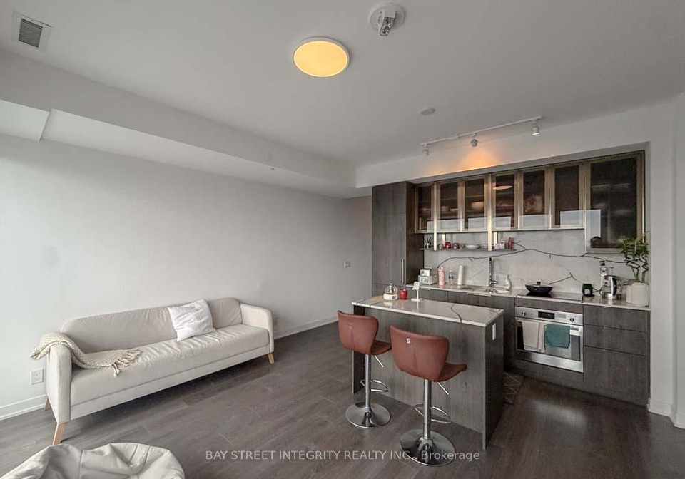 15-holmes-avenue-north-york-ontario-c12910648