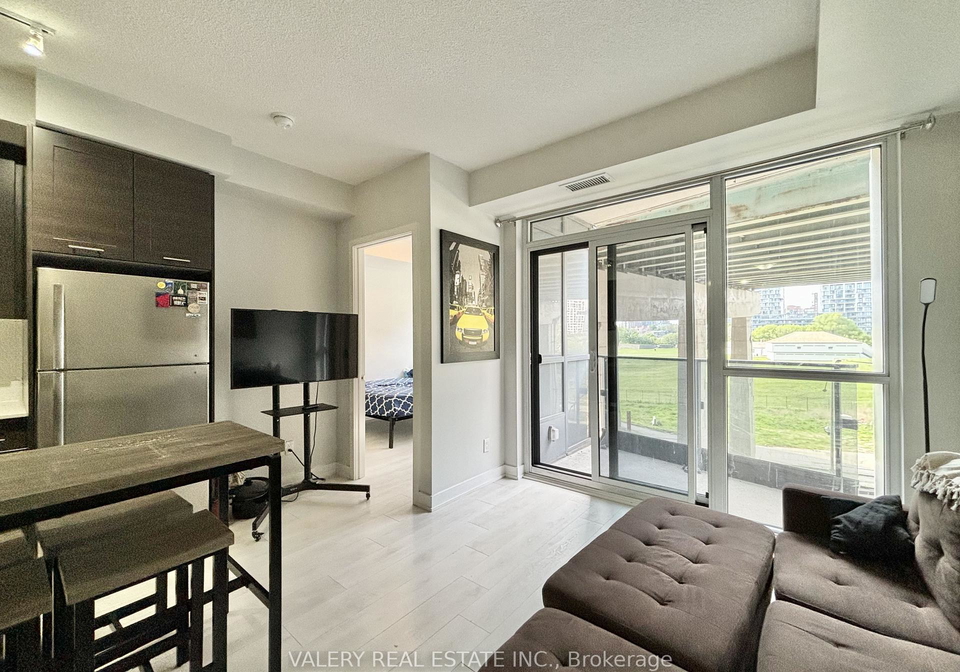 50-bruyeres-mews-toronto-ontario-c12910822