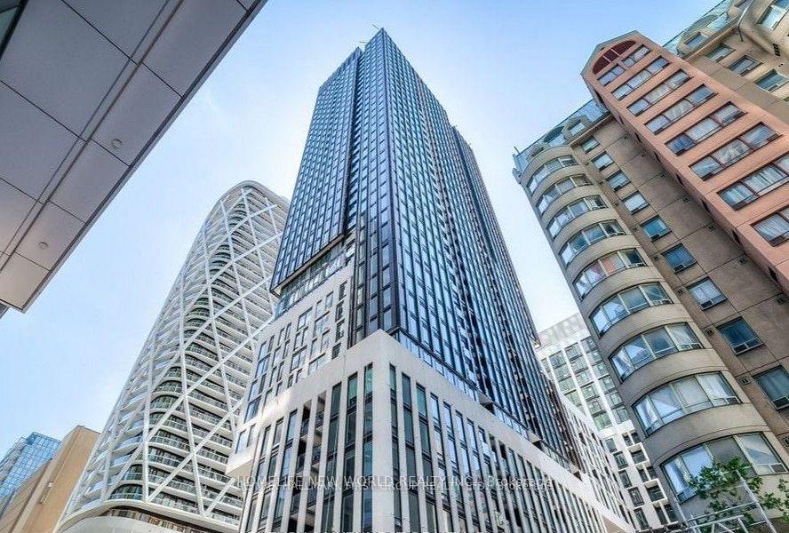 238-simcoe-street-toronto-ontario-c12911106