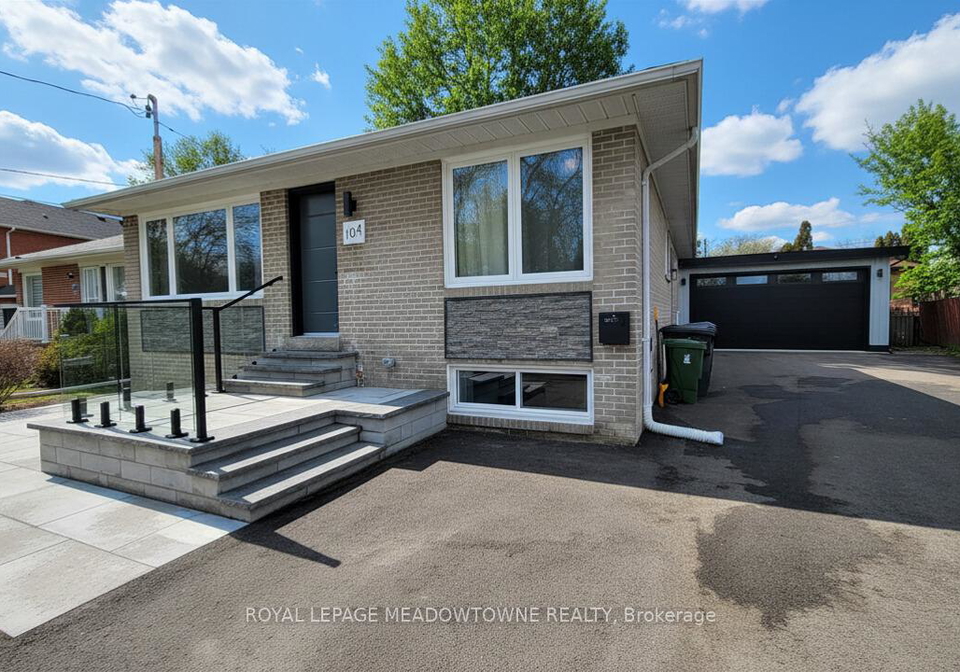 104-lynedock-crescent-north-york-ontario-c12911162