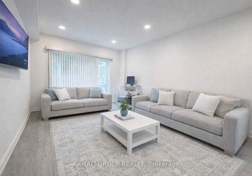 236-mckee-avenue-north-york-ontario-c12911542