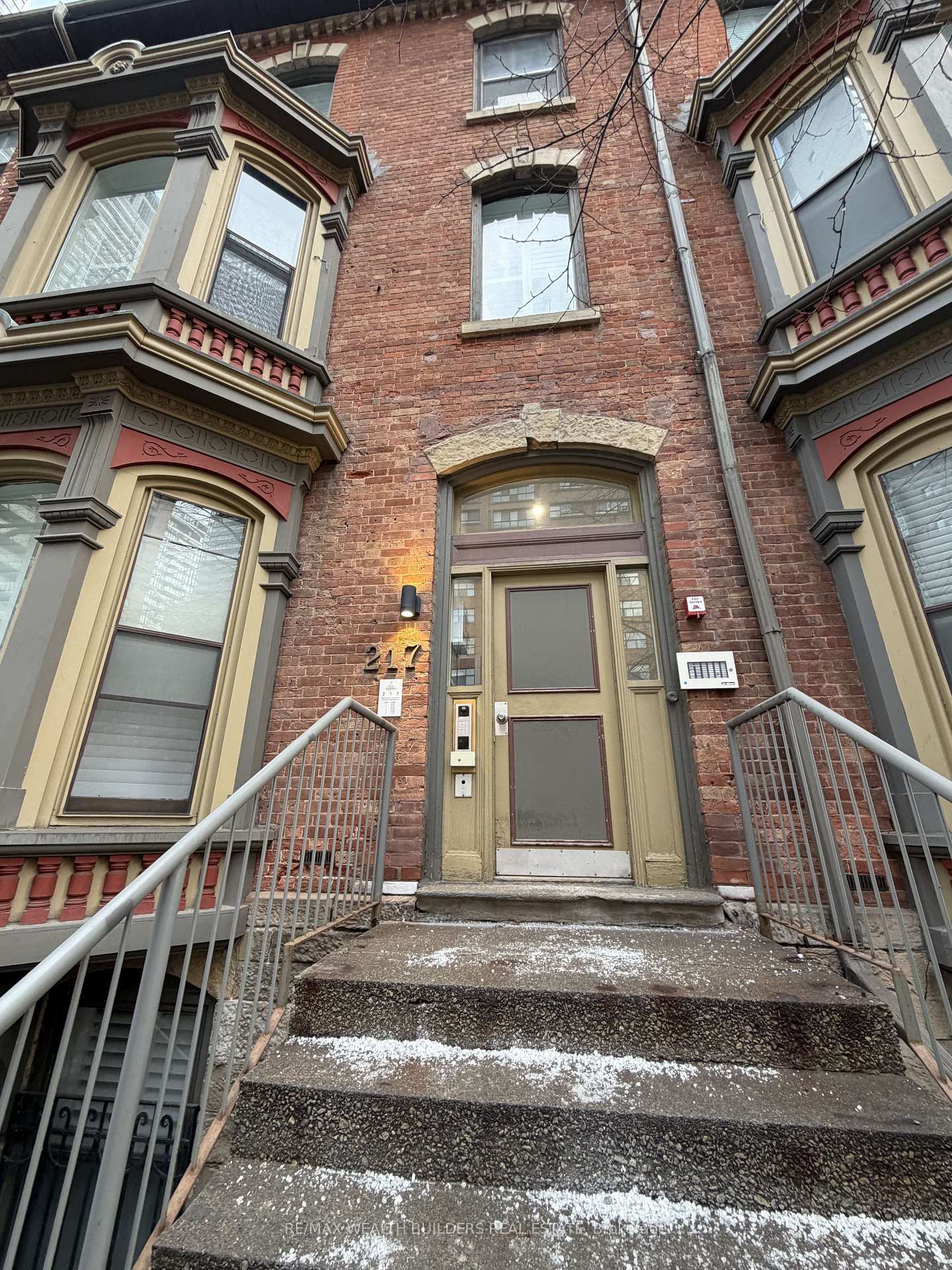 217-jarvis-street-toronto-ontario-c12911648