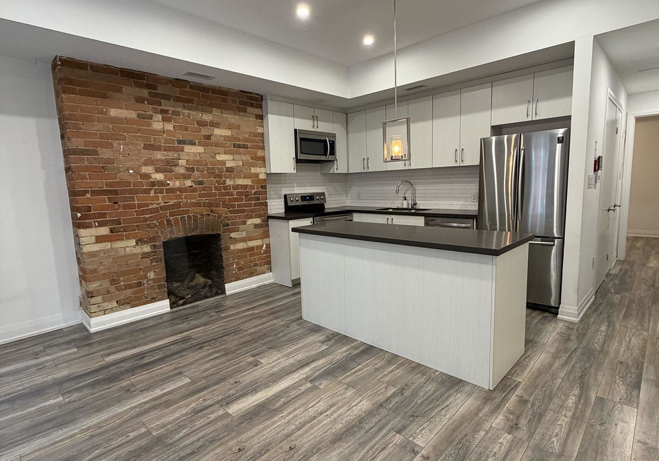 217-jarvis-street-toronto-ontario-c12911648
