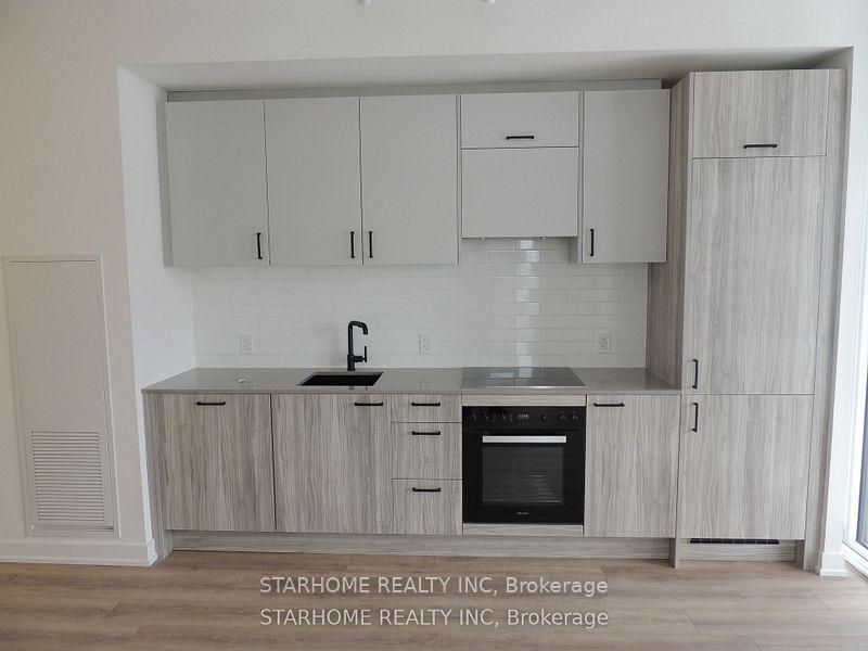 1-quarrington-lane-north-york-ontario-c12911812