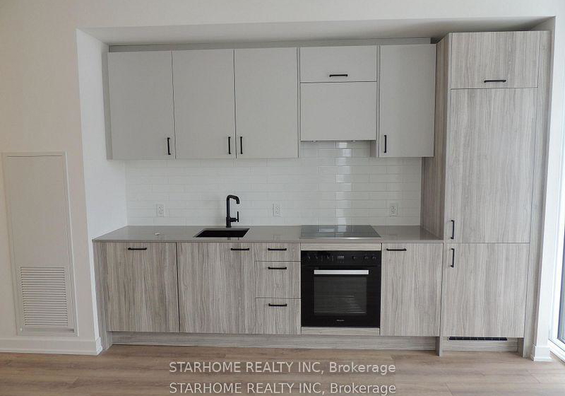 1-quarrington-lane-north-york-ontario-c12911812