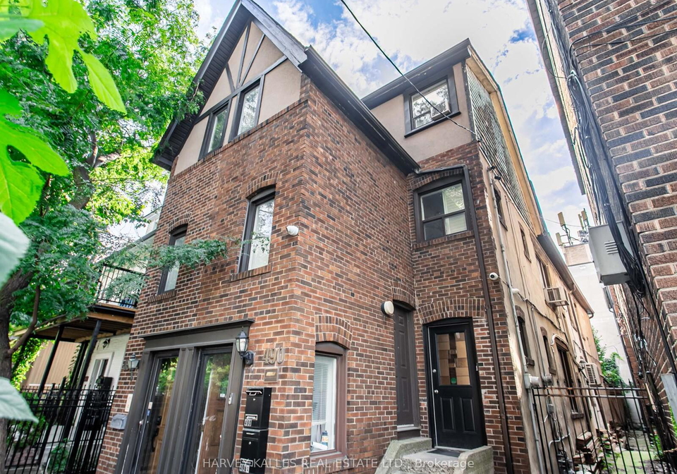 490-montrose-avenue-toronto-ontario-c12912260