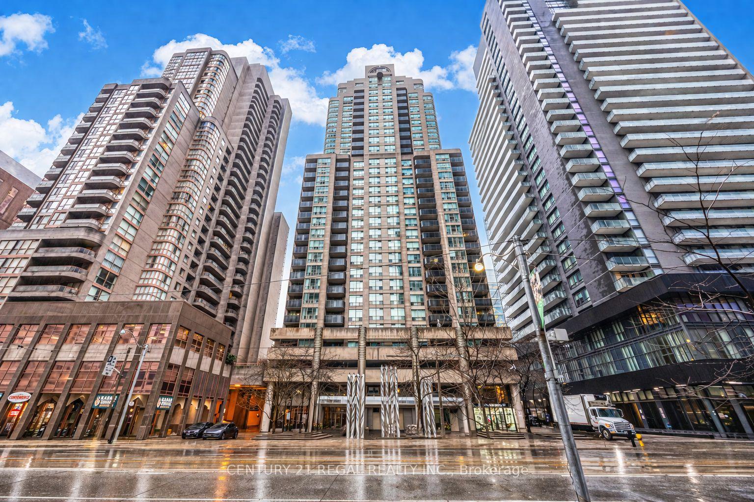 750-bay-street-toronto-ontario-c12912348