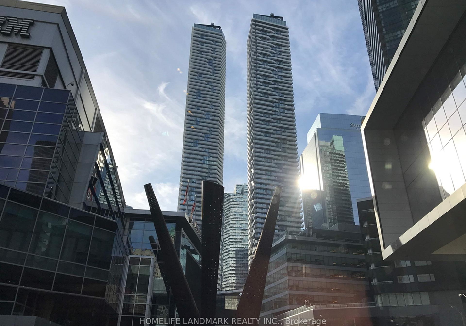 100-harbour-street-toronto-ontario-c12912470