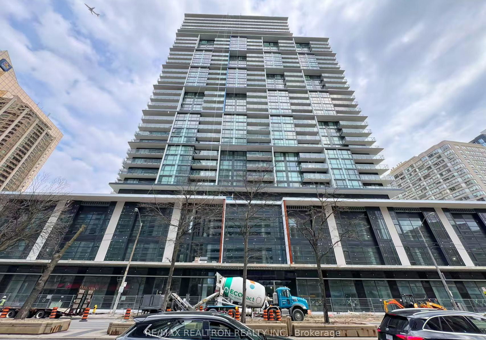 4955-yonge-street-north-york-ontario-c12912620