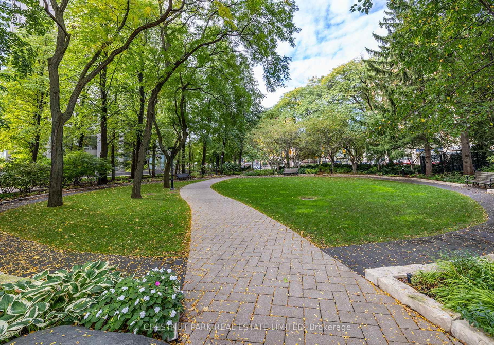 63-st-clair-avenue-w-toronto-ontario-c12913192