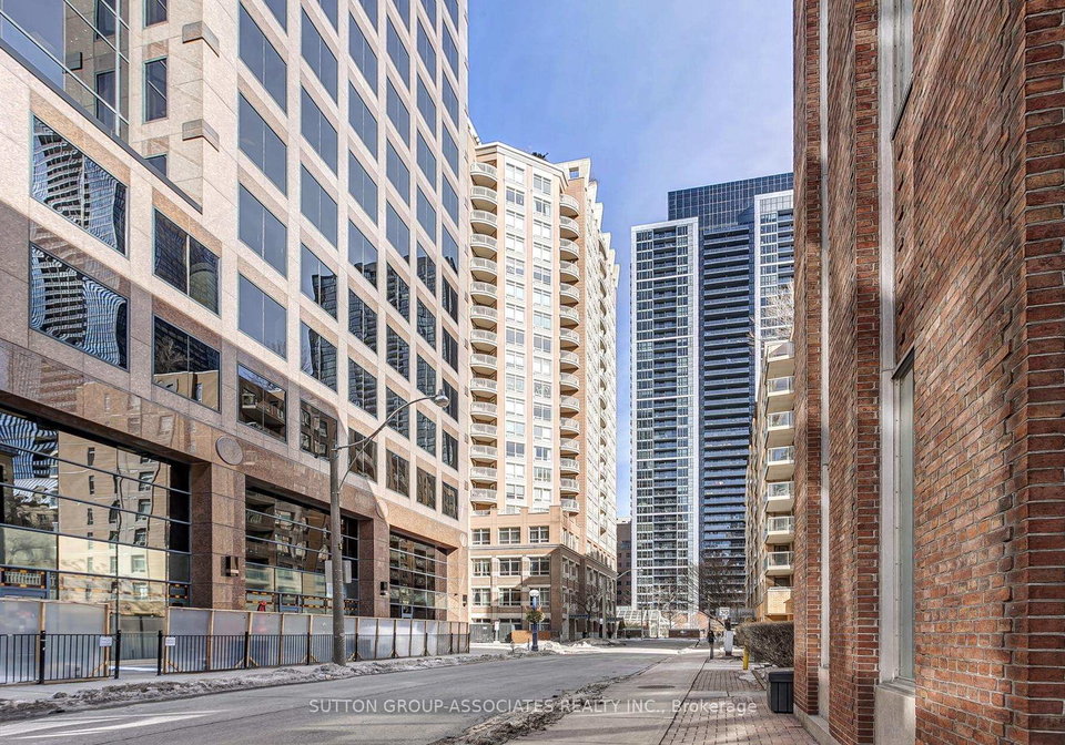 100-hayden-street-toronto-ontario-c12913238