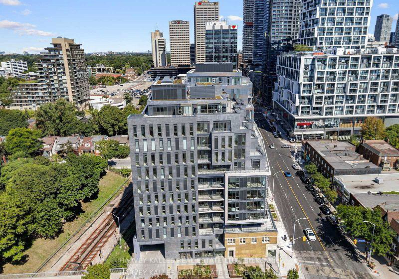 8-manor-road-w-toronto-ontario-c12913308