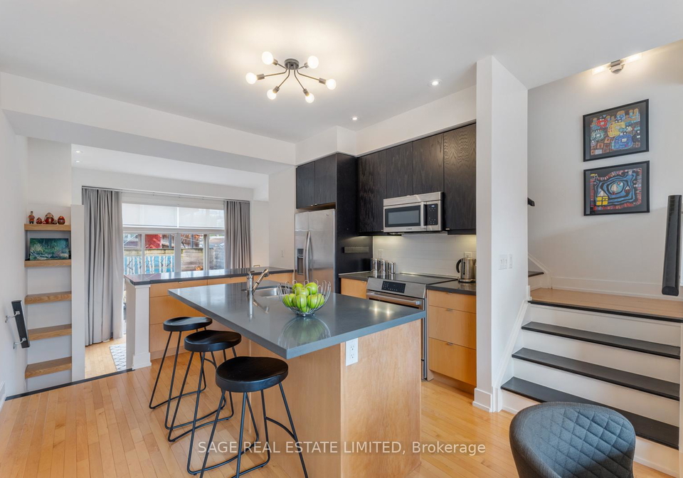 10a-cecil-street-toronto-ontario-c12913444
