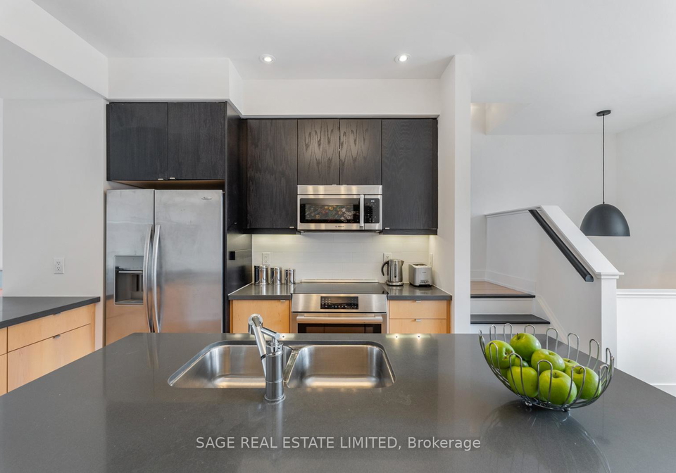 10a-cecil-street-toronto-ontario-c12913444
