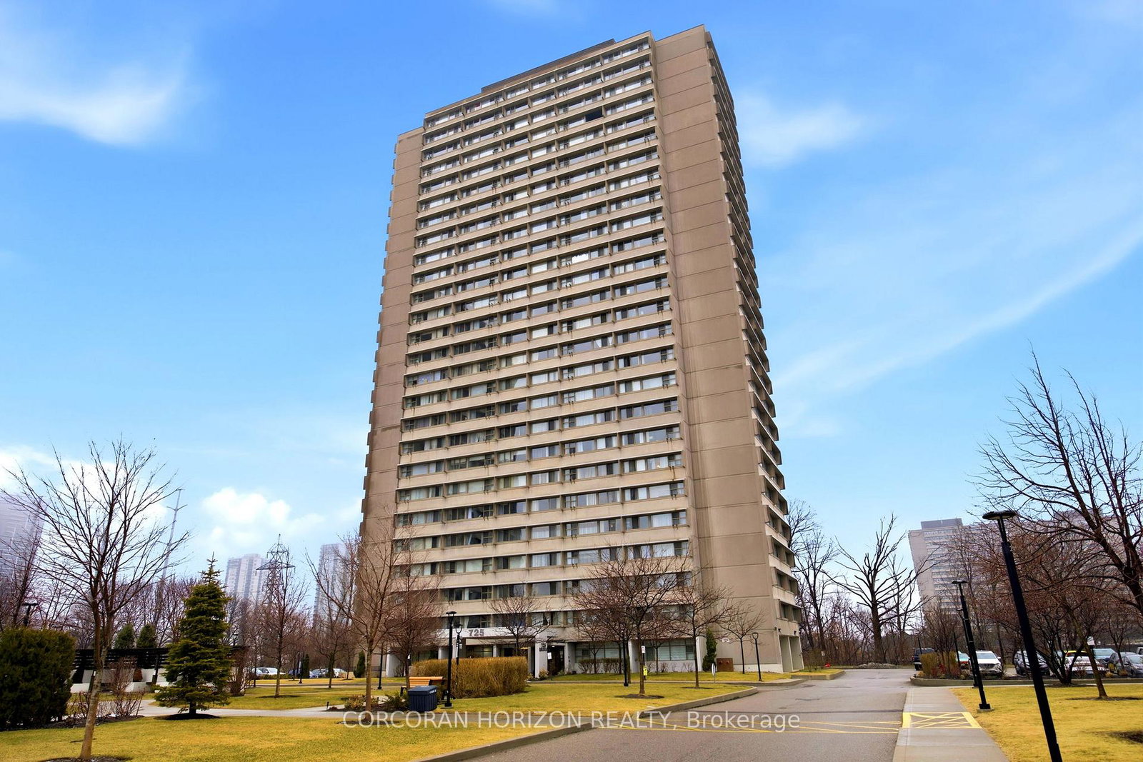 725-don-mills-road-east-york-ontario-c12913672