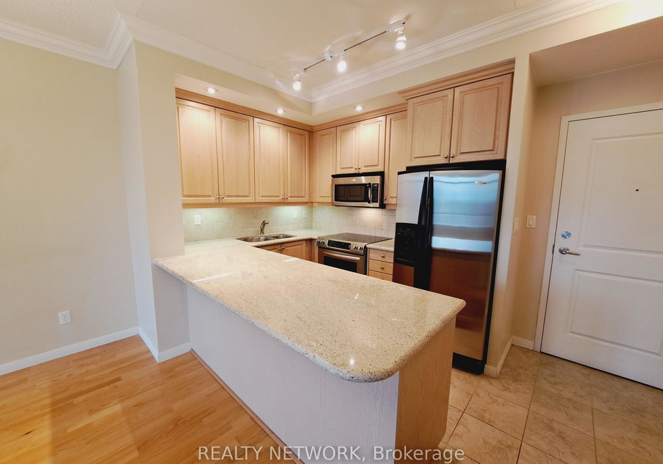 900-mount-pleasant-road-toronto-ontario-c12913890