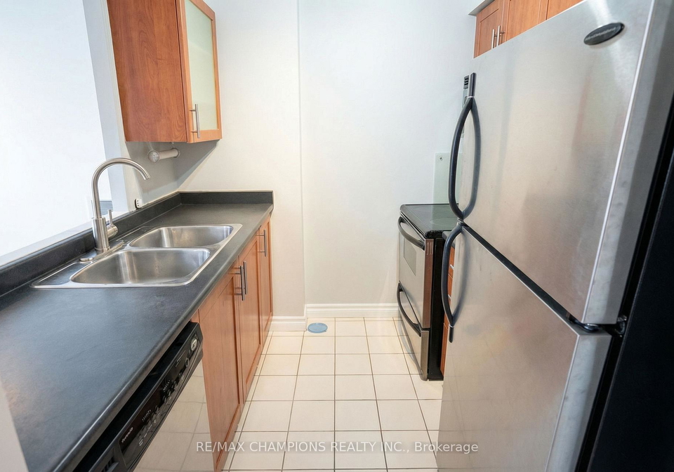 117-gerrard-street-toronto-ontario-c12913996